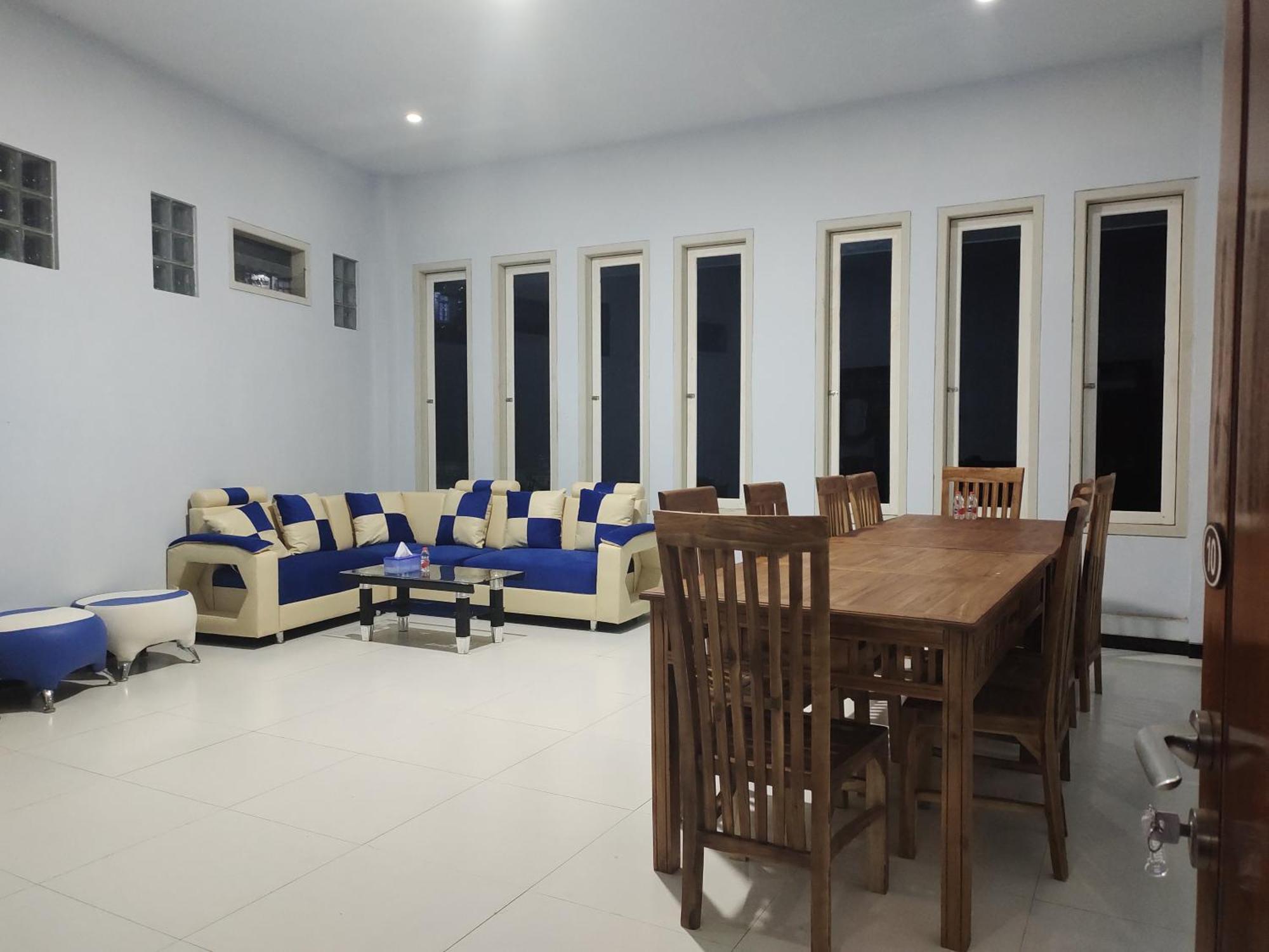 Harmony Resto&Homestay Lambangkuning Εξωτερικό φωτογραφία